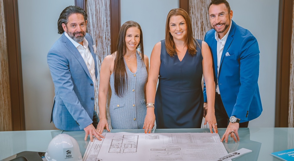 EXECUTIVE BUILD CO CHAIRS 2025