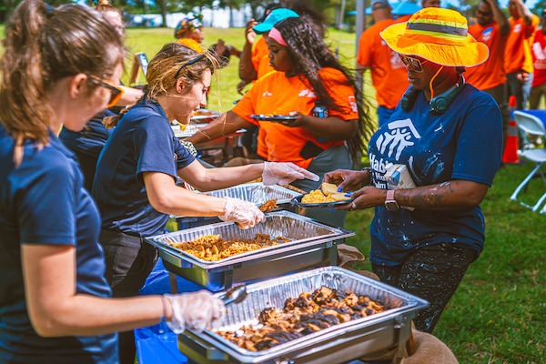 Special Event Volunteer food service